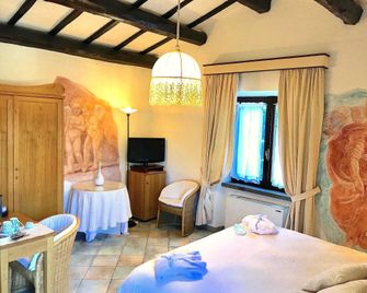 Hotel Villa Clementina - Bracciano - Schlafzimmer