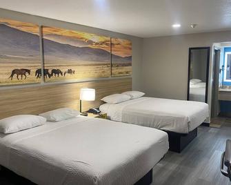 Days Inn by Wyndham El Paso West - El Paso - Bedroom