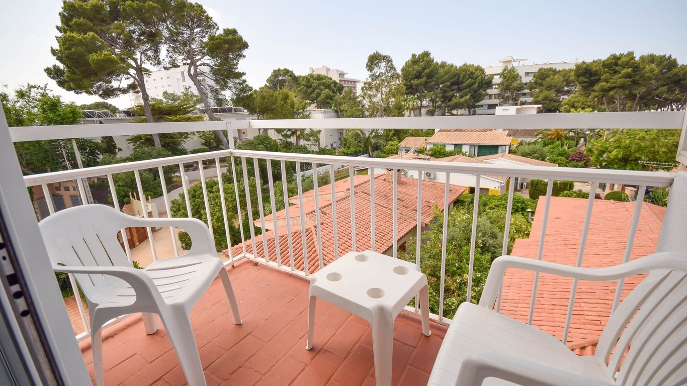 Houm Nets - Adults Only