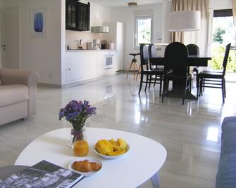 Apartments Mon Amour - Dubrovnik - Dining room