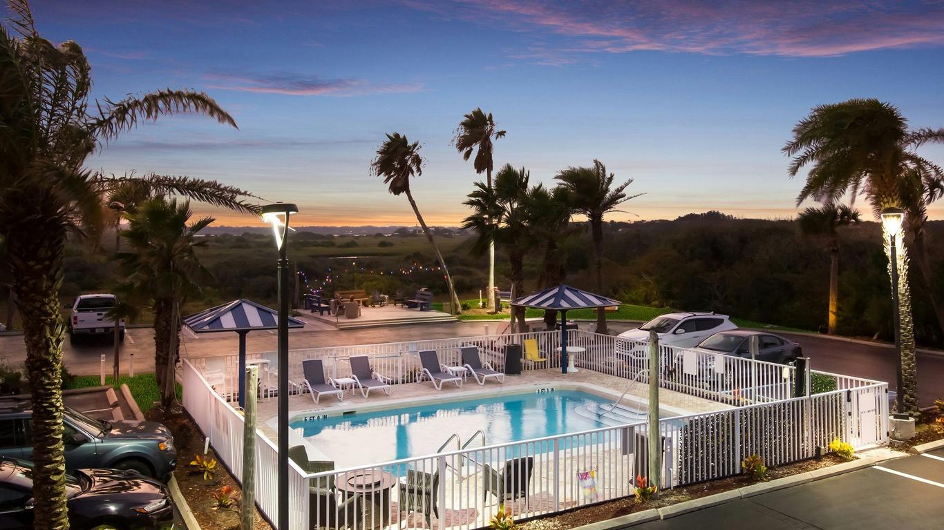 Ocean Sands Beach Inn
