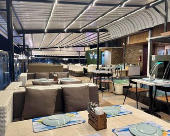 Hotel Imperial Inn - Jeypore - Restaurant