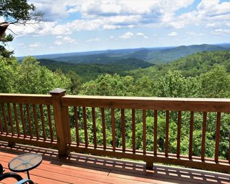 Rue With A View Picturesque Mountain Views - Clayton - Balcony