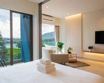 Laguna Lakeside apartments with panoramic view - Choeng Thale - Makuuhuone