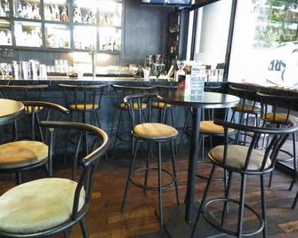 Hotel Neo Melawai - Jakarta - Bar