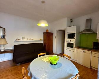 Nice Flat Near The Beach Palavas Les Flots - Palavas-les-Flots - Dining room