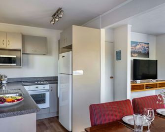 Turangi Leisure Lodge - Turangi - Bedroom