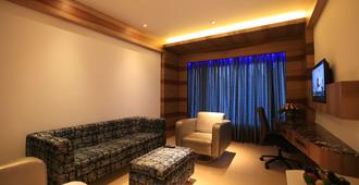 Diana Heights - Kochi - Living room