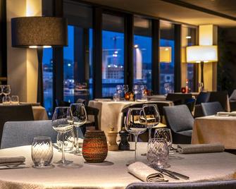 Radisson Blu Hotel Bordeaux - בורדו - מסעדה