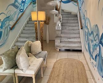 Eden Hôtel - Antibes - Reception