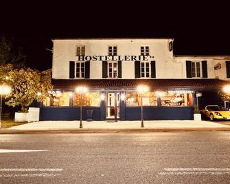 Hotel Hostellerie Des Voyageurs - Andrézieux-Bouthéon - Gebouw