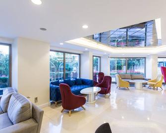 فالكون هوتل - أنطاليا - ردهة