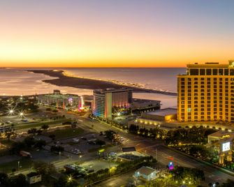 Beau Rivage Resort and Casino - Biloxi - Strand