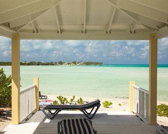Ocean View- and Banks Vacation Spot Awaits You - Staniel Cay - Patio