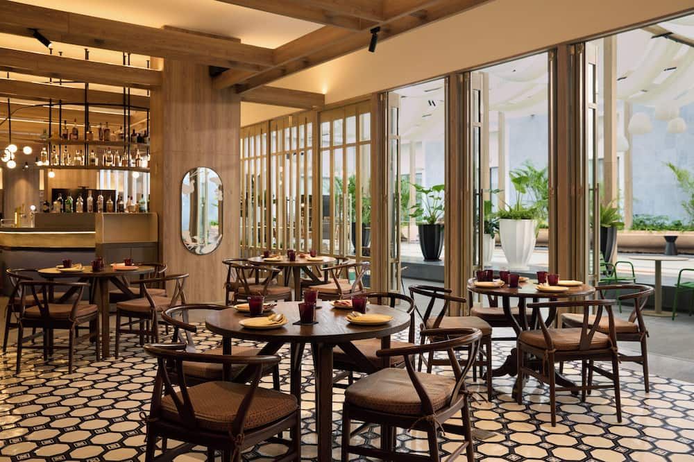 Asai Bangkok Chinatown - בנגקוק - מסעדה