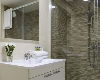 Boutique Urban Madrid Genova - Las Rozas de Madrid - Baño