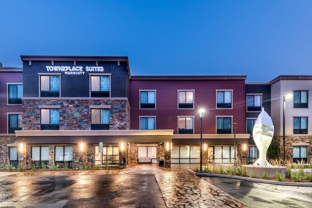 TownePlace Suites by Marriott Whitefish Kalispell - Whitefish - Rakennus
