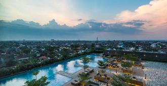 Alila Solo - Surakarta City - Pool