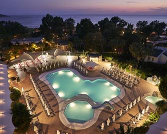Richmond Ephesus Resort Hotel - Selcuk - Piscina