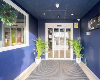 Ibis Budget London Barking - Barking