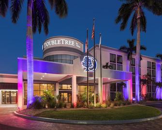 DoubleTree by Hilton Fort Myers at Bell Tower Shops - Fort Myers - Bina