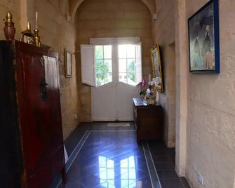 Palazzio 1787 - Żejtun - Pasillo