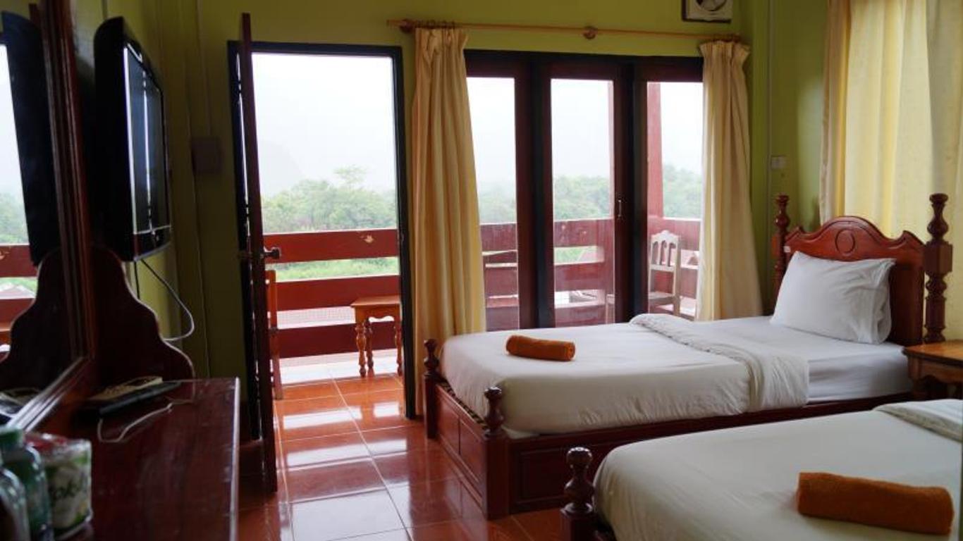 Popular View Guesthouse