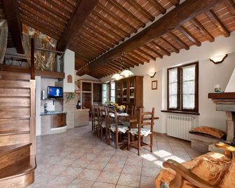 Ninfeo 2 - Apartment For 6 People - Foiano Della Chiana - Foiano della Chiana - Dining room
