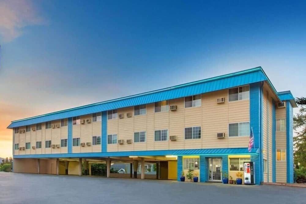 Umpqua Valley Hotel - Roseburg - Rakennus