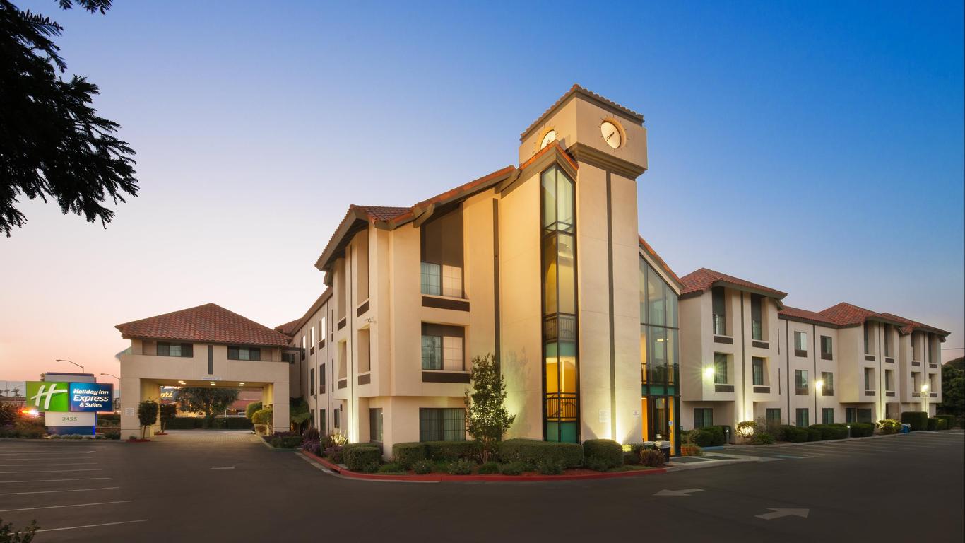 Holiday Inn Express & Suites Santa Clara - Silicon Valley By IHG