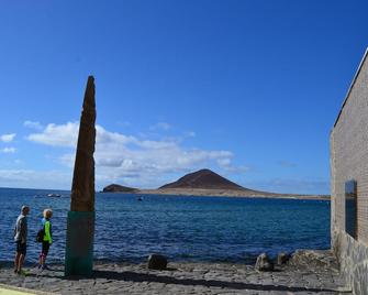 Sobre el Mar en Edificio Magallanes - Granadilla - Beach
