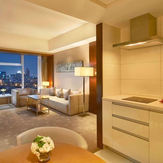 DoubleTree by Hilton Beijing image 1