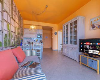 Laigueglia Beach - Happy Rentals - Laigueglia - Soggiorno