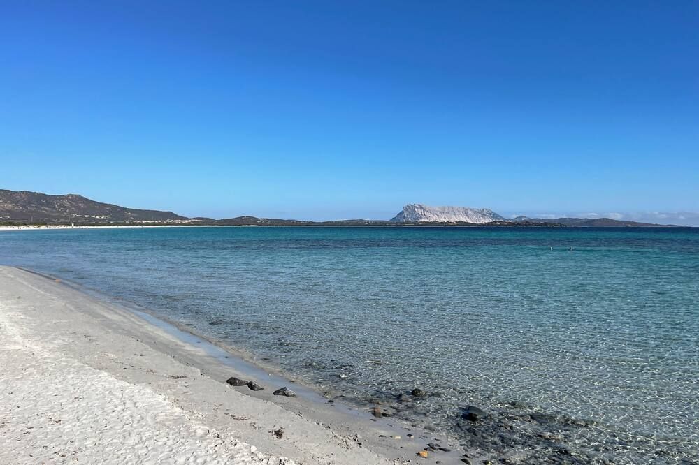 Hotel Al Faro Spiaggia La Cinta Santeodo - San Teodoro - Beach