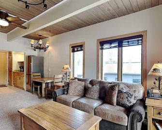 Timberline Condominiums Studio Deluxe Unit 218 - Snowmass Village - Sala de estar