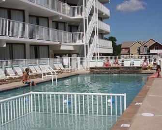 Lotus Inn - Wildwood Crest - Piscina