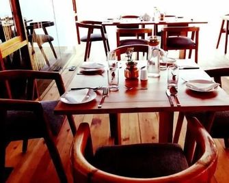 The Kumaon - Binsar - Restaurante