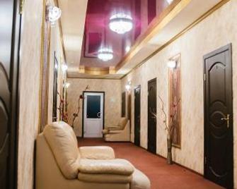 Marakesh Hotel - Tomsk - Living room