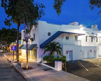 The Sunset Inn-South Miami - South Miami - Building