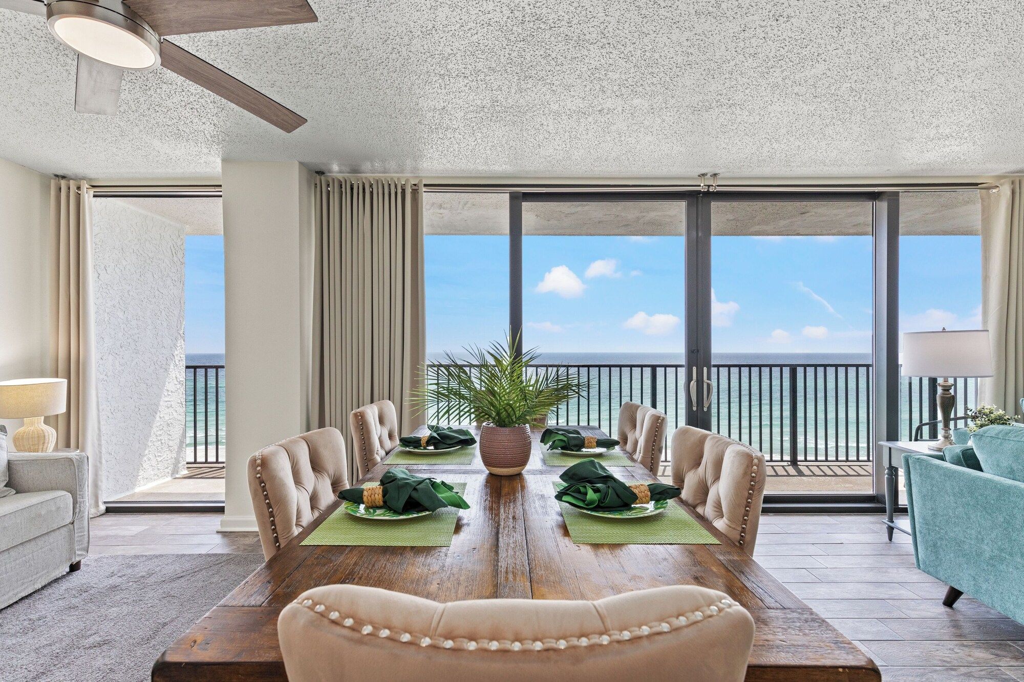 Sandpiper Beacon Beach Resort - Panama City Beach - Essbereich