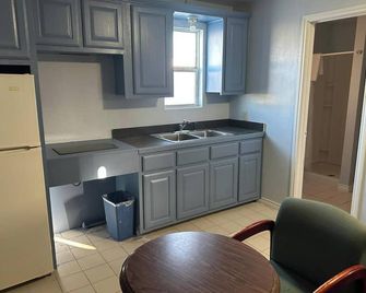 더 빅토리안 모텔 & RV 파크 - 그랜드폭스 - 주방