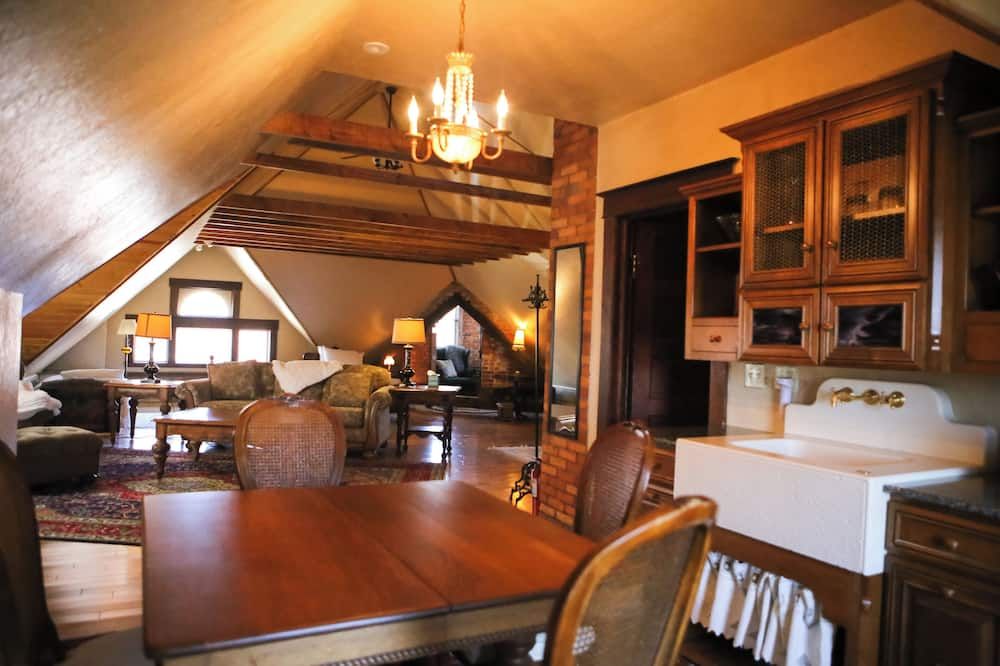B&B on Broadway - Decorah - Essbereich