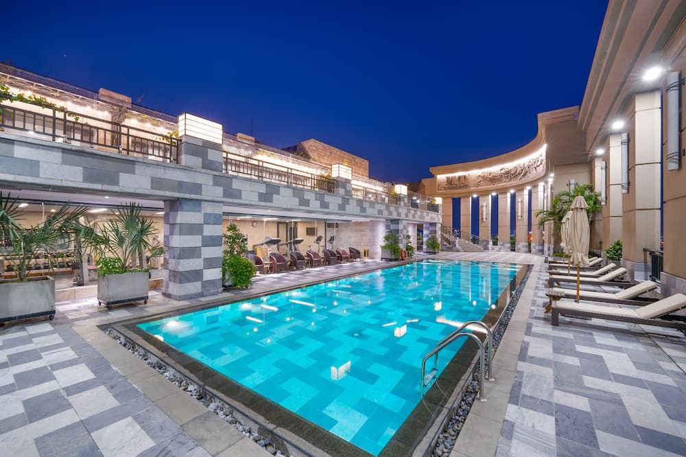 مين توان جالاكسي هوتل - دا نانغ - حوض السباحة