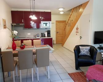 Modern Furnished Holiday Home From Private In The Holiday Center Dankern - Haren - Huiskamer