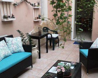 B&B Casa Valeria - Catania - Soggiorno