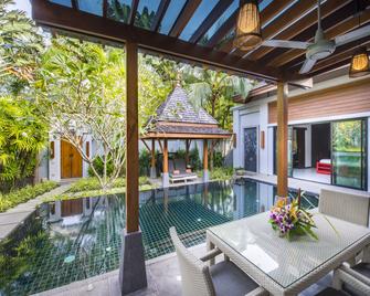 The Bell Pool Villa Resort Phuket - Kamala - בריכה