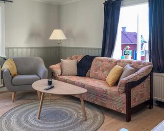 Gorgeous home in Rättvik with lake view - Rattvik