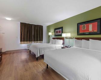 Extended Stay America Suites - Orlando - Lake Mary - 1036 Greenwood Blvd - Lake Mary - Bedroom