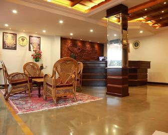 Sky Regency - Malappuram - Front desk