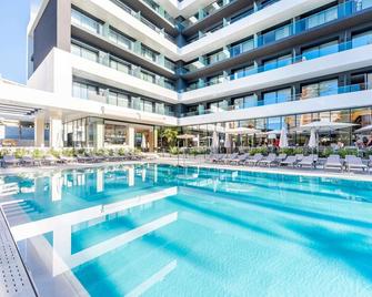 Port Alicante City & Beach - אליקנטה - בריכה